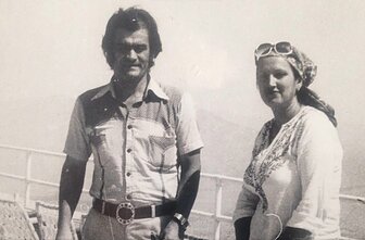 Alano Chošnau tėvai