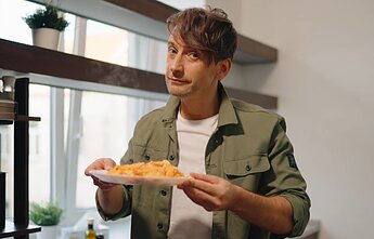 Alanas Chošnau kviečia pasigaminti kurdiškus pusryčius