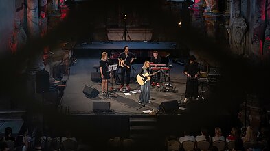 „MaNNazz“ koncerto akimirka