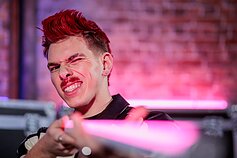 4-oji atrankų EUROVIZIJA.LT laida / D. Umbraso / LRT nuotr. „Užkulisiuose stebiu vis