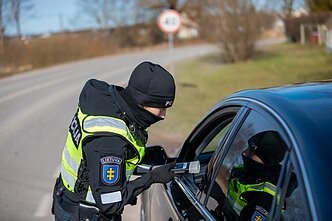Policijos reidas