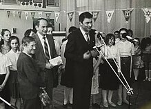 Miša Jakobas vadovauja žydų mokyklai Miša Jakobas vadovauja žydų mokyklai