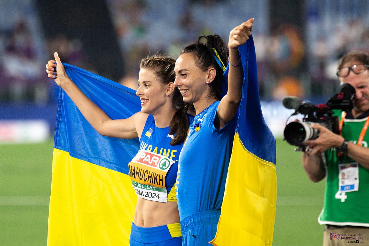 Jaroslava Mahučik ir Iryna Geraščenko