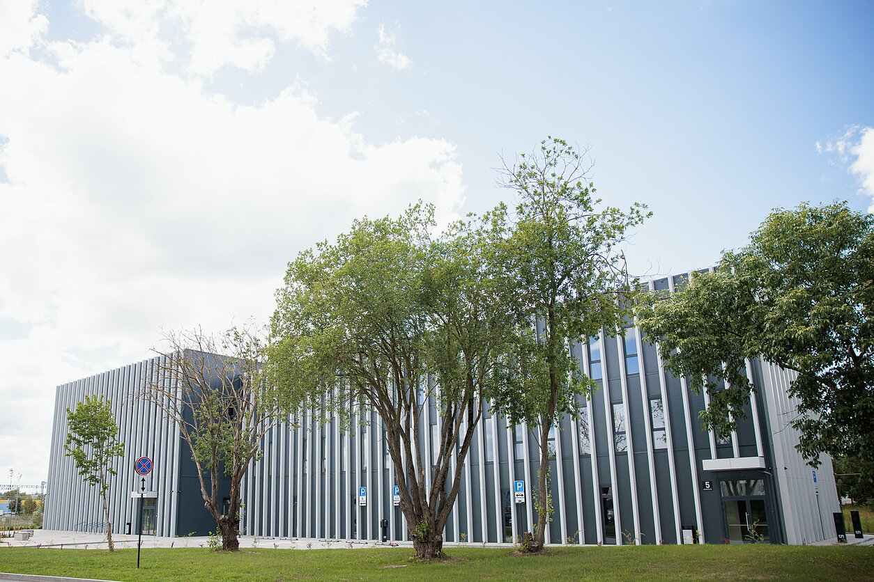 „LITLAB“ priklausantis verslo centras šalia Vilniaus oro uosto 