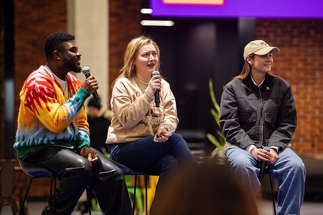 Kaune įsikūrusioje EUROVIZIJA.LT ambasadoje – susitikimas su eurovizininkais Anyanya, Petunija, Juste Baradulinaite