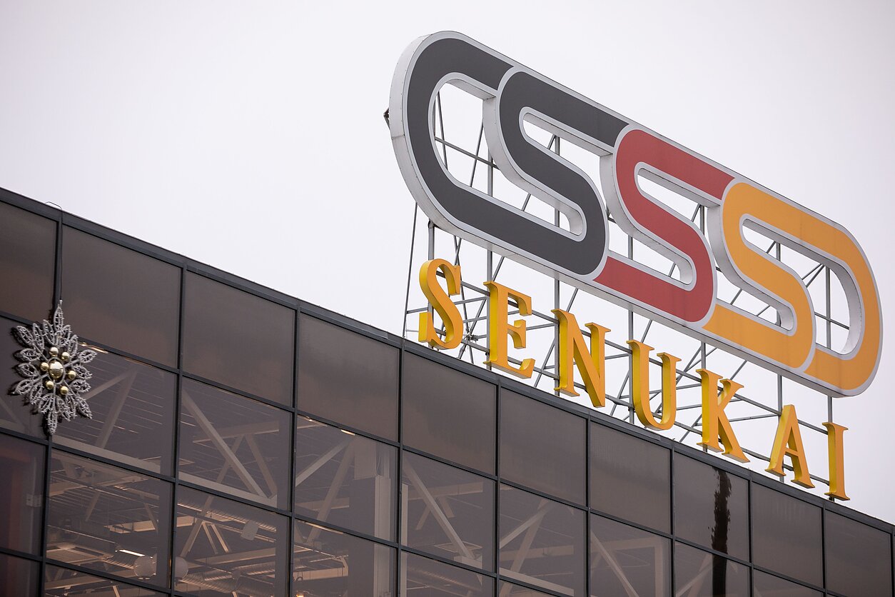 „Senukai “