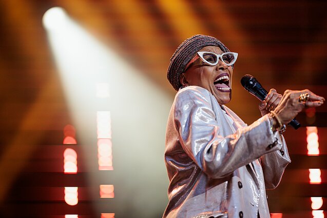 „Midsummer Vilnius“ – džiazo gūsis: festivalyje pasirodė JAV žvaigždė Dee Dee Bridgewater