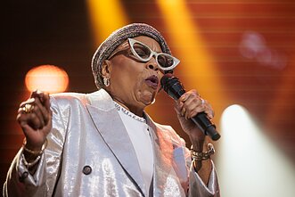 „Midsummer Vilnius“ – džiazo gūsis: festivalyje pasirodė JAV žvaigždė Dee Dee Bridgewater