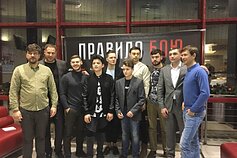 A. Jermakas (antras nuo kairės) savo prodiusuoto filmo „Pravilo boya“ pristatyme Dnipre, 2017 m.