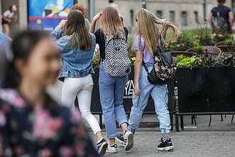 Подростки (ассоциативное фото)