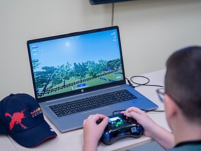 Dronų mokymų centras. Asociatyvi