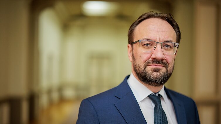 Šimkus apie mažėjantį pradinį įnašą pirmam būstui: metas žengti į kitą brandos etapą