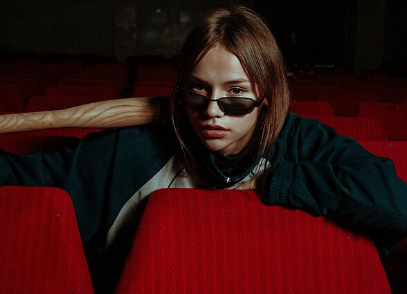 Į N-16 pažymėtą filmą jaunesni žiūrovai gali būti neįleisti