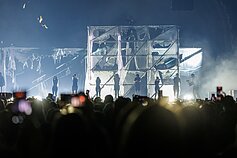 Roko Yan koncerto akimirka