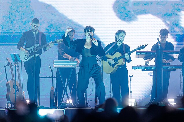 Roko Yan koncerto akimirka