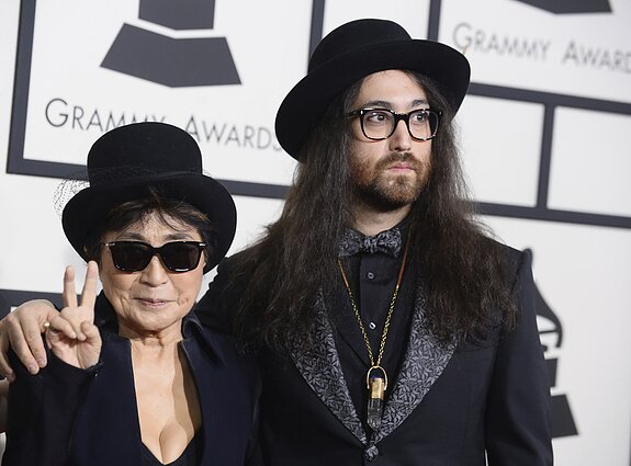 Yoko Ono ir Seanas Lennonas Yoko Ono ir Seanas Lennonas