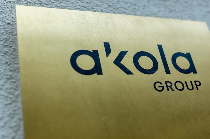 „Akola group“