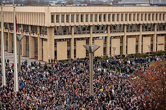 Protestas „Šalin rankas“