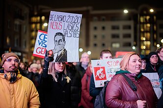 Protesto laužai prie Seimo: pirmoji diena Protesto laužai prie Seimo: pirmoji diena