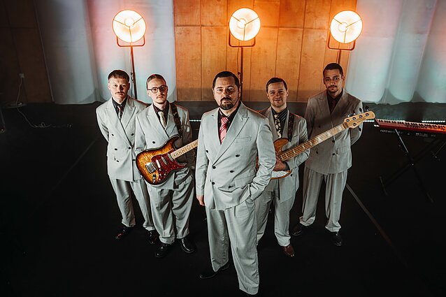 Kastetas su grupe