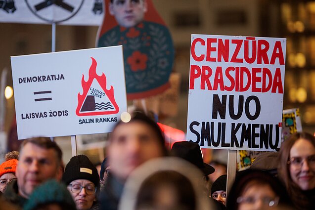 Protesto laužai prie Seimo: trečioji diena Protesto laužai prie Seimo: trečioji diena
