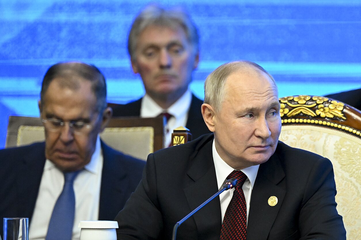 Sergejus Lavrovas, Dmitrijus Peskovas, Vladimiras Putinas