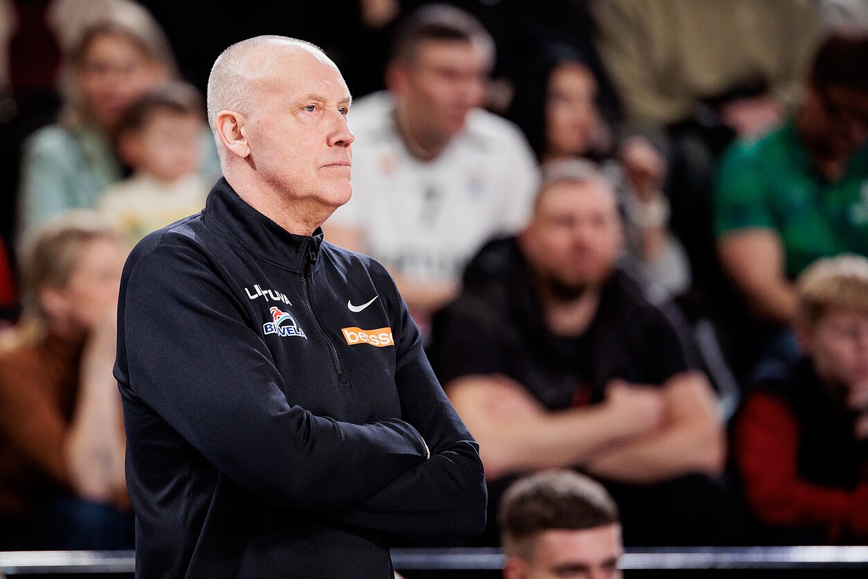 Rimas Kurtinaitis, FIBA pasaulio krepšinio čempionato atranka: Lietuva–Islandija