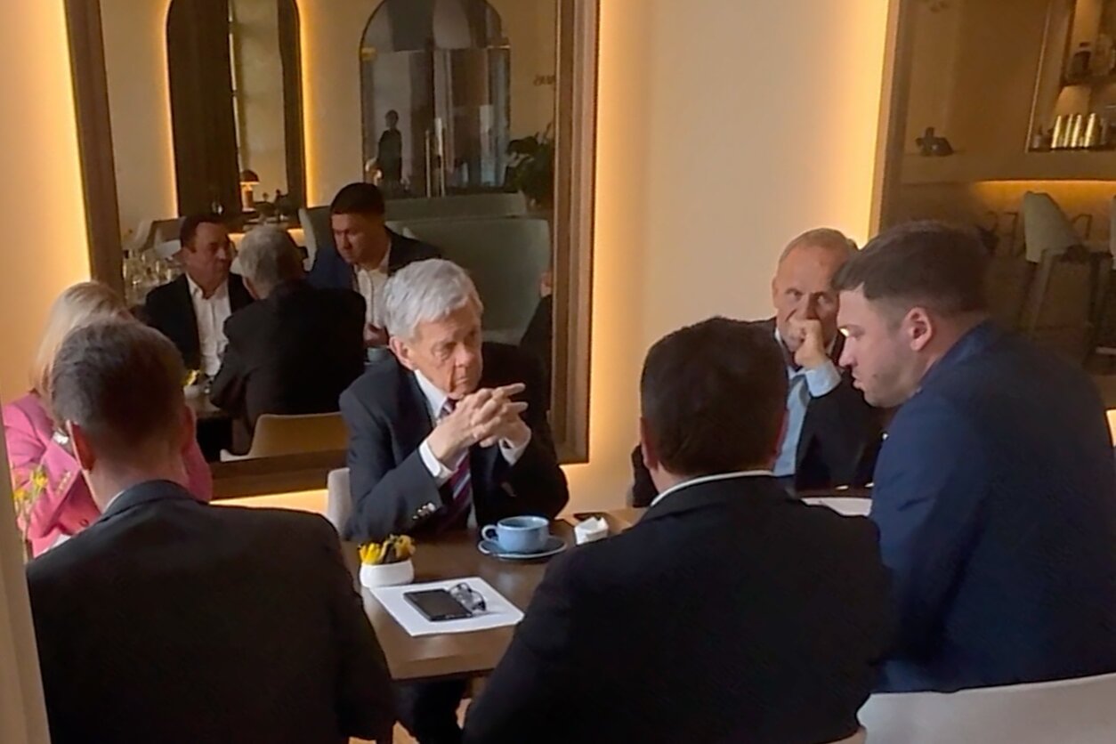 Petro Gražulio, Igno Vėgėlės, Rimo Jankūno susitikimas su John Coale