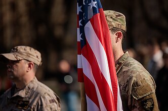 Lietuvos narystės NATO metinių proga Vilniuje ir visoje šalyje keliamos vėliavos