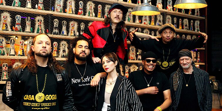 „Gogol Bordello“ 
