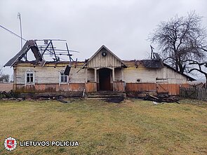 Двое мужчин обвиняются в разбоях и убийствах пожилых женщин в Шальчининкском районе