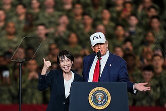 Sanae Takaichi ir Donaldas Trumpas
