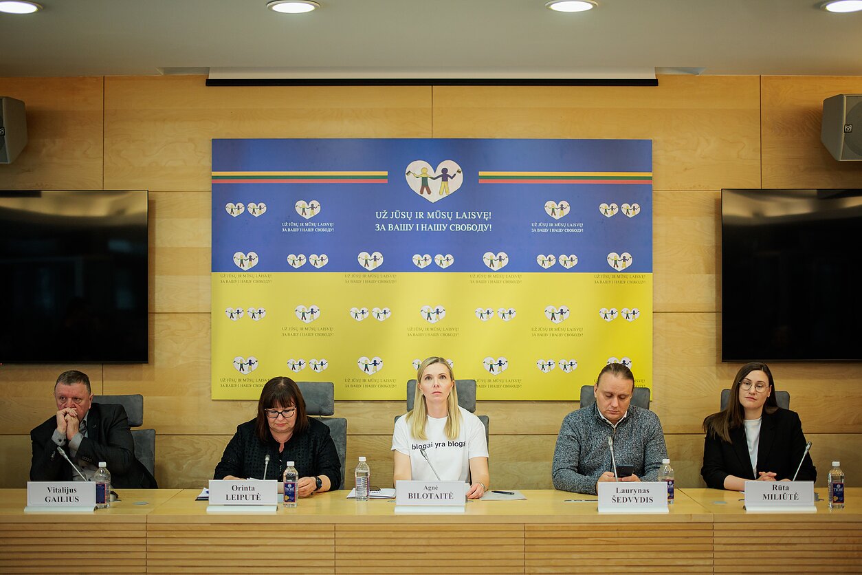 Spaudos konferencija „Balandis – seksualinio smurto prevencijos mėnuo“