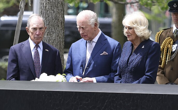 Karalius Karolis III ir karalienė Camilla aplankė Rugsėjo 11-osios memorialą