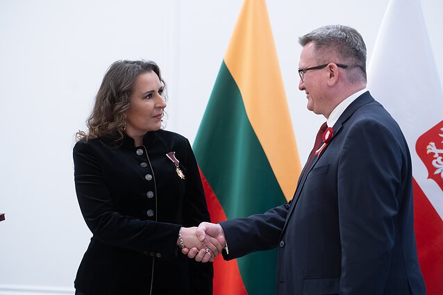 Rašytojai Kristinai Sabaliauskaitei įteiktas Lenkijos valstybinis apdovanojimas