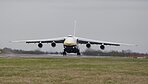  Antonov An-124.