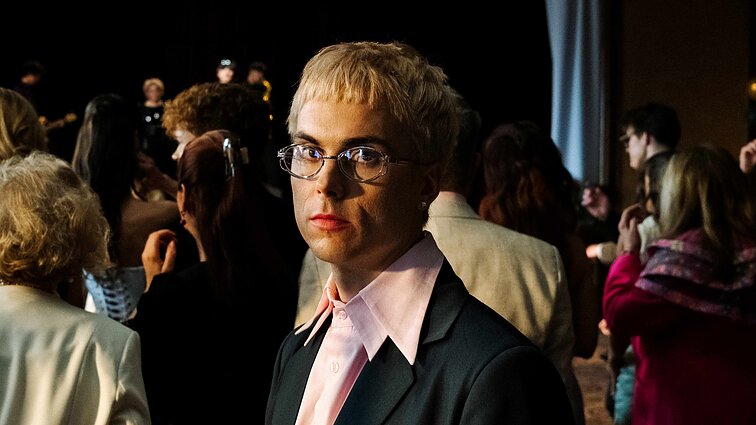 Free Finga klipo filmavimo akimirka