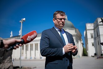 Valdas Benkunskas pradėjo rinkti parašus dėl prievolės užsieniečiams mokėti lietuviškai
