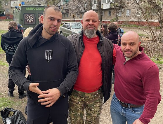Bohdanas su ištikimais evakuacijos bičiuliais