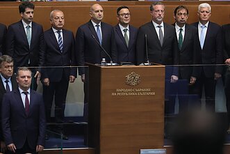 Bulgarijos parlamentas patvirtino naująją vyriausybę