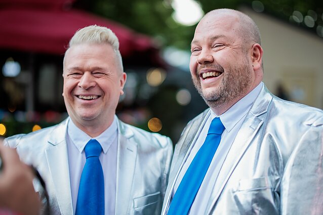 Eurovizinės arenos prieigose – išsipuošę gerbėjai 