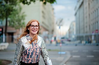 Eurovizinės arenos prieigose – išsipuošę gerbėjai 