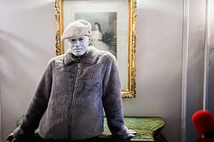Po sėkmingo „Eurovizijos“ pusfinalio Lion Ceccah prie viešbučio pasitiko į Vieną atvykę artimieji
