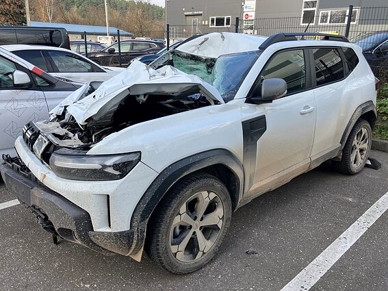 Automobilis po avarijos