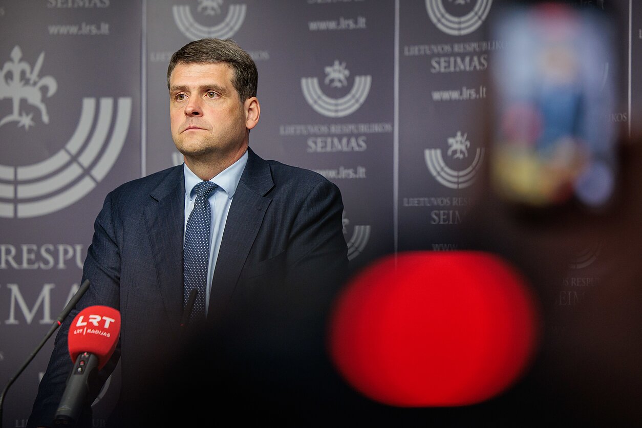 Po kratų namuose Remigijus Žemaitaitis atvyko į Seimą