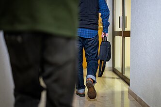FNTT kratos: pareigūnai – „aušriečių“ kabinetuose, būstinėje ir Žemaitaičio namuose