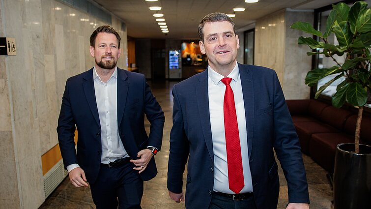 Žukauskas apie FNTT kratas: dabar „aušriečiai“ sėdi pabrukę uodegą