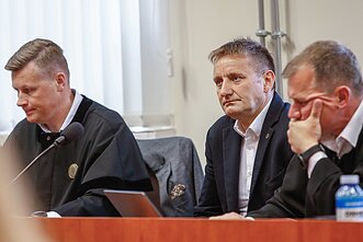 Šiaulių korupcijos bylos posėdis. Teisiamasis meras Artūras Visockas