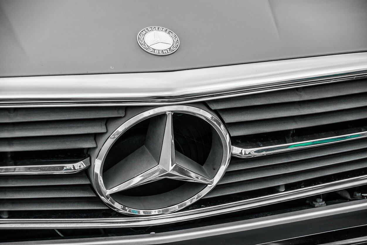 „Mercedes-Benz“