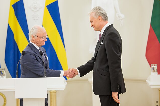 Švedijos karalius Karlas XVI Gustavas ir Gitanas Nausėda